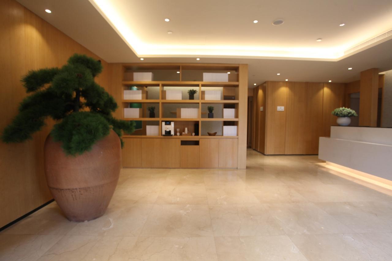 Ji Hotel Shanghai Bund East Nanjing Road Pedestrian Street Buitenkant foto
