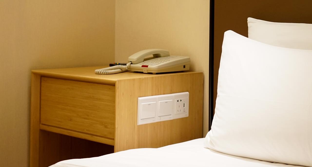 Ji Hotel Shanghai Bund East Nanjing Road Pedestrian Street Buitenkant foto
